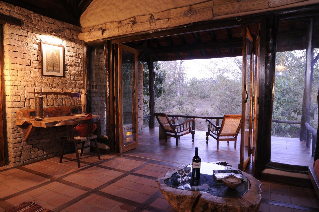 Kanha Earth Lodge Mandla Ruang foto