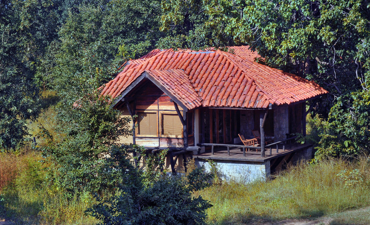 Kanha Earth Lodge Mandla Bagian luar foto