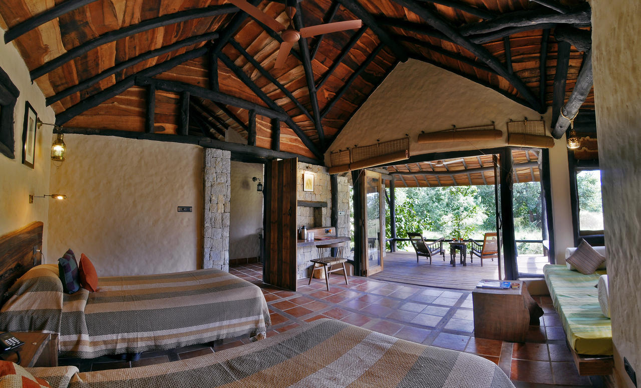 Kanha Earth Lodge Mandla Bagian luar foto
